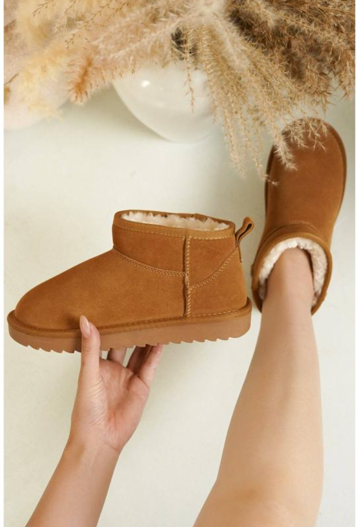 Hygra Genuine Suede Ankle Boots